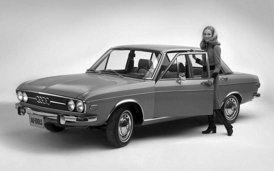 Audi 100 LS (C1) (NA) '1968 - 73